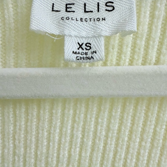 Le Lis Pastel Stripe Ribbed Crop Top - Mint, Blue, Lavender, Cream, Olive - Picture 4 of 4